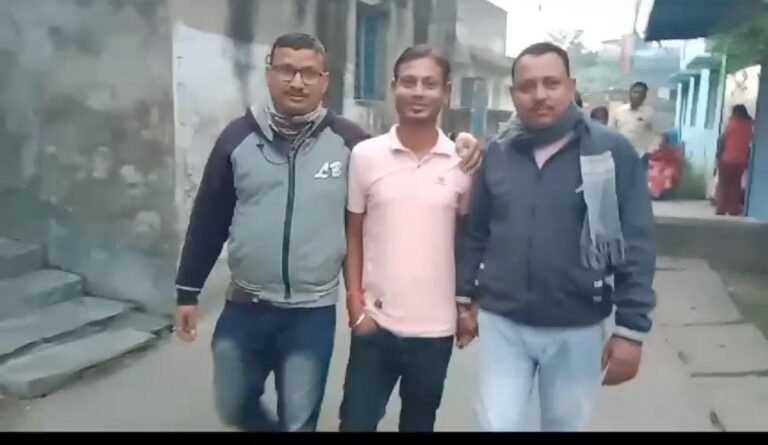 বরাকরে ভুয়ো লটারি ব্যবসায় ধৃত দুই, এলাকা জুড়ে শোরগোল 1 33794f1c 414f 4b07 a7f2 ef35e050da31