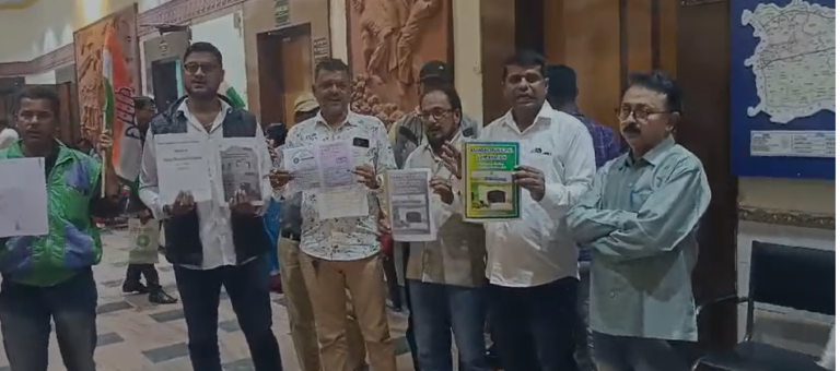 आसनसोल कांग्रेस का आरोप: टीएमसी नेताओं के संरक्षण में हो रही अवैध गतिविधियां 1 Screenshot 2024 11 27 163403