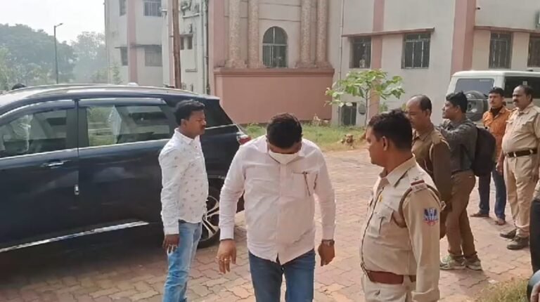 b666923b be9f 41c1 918f 979cb8fc8685