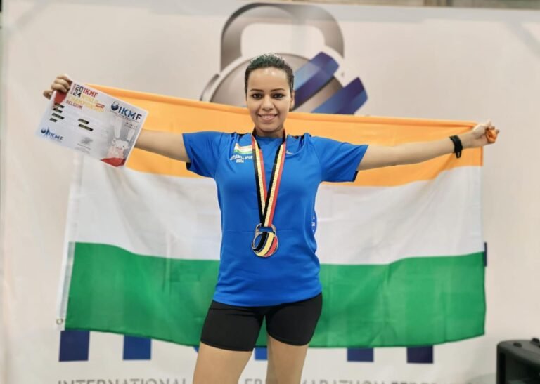 শিবানী আগরওয়াল: কেটলবেল চ্যাম্পিয়নশিপে ভারতের ছয়বারের বিশ্বজয়ী! 1 shivani agarwala wins sixth world kettlebell