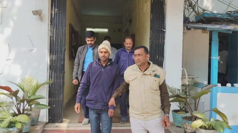 पानागढ़ सेना छावनी में संदिग्ध गिरफ्तार, मोबाइल में मिले खतरनाक ऐप्स! 1 5cc205a9 480c 425f 944d 3eb8684dbfd5