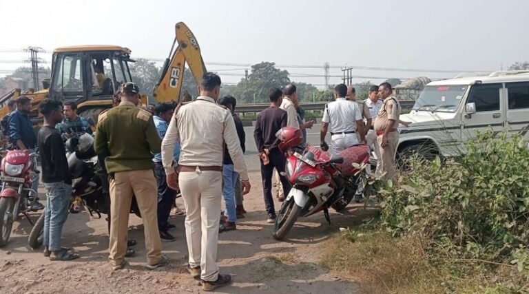 অসম্পূর্ণ হাইওয়ে: স্কুটি আরোহী যুবকের মৃত্যু, পরিবারে নেমে এলো শোকের ছায়া 1 img 20241203 wa00824406238083155141277 800x445 1