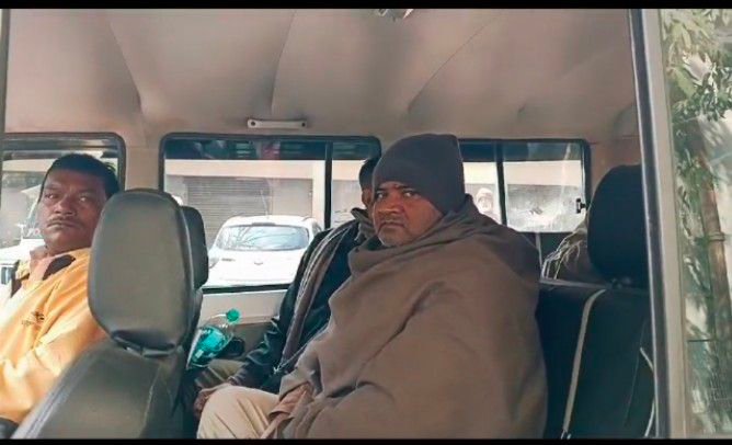 गिरफ्तार मोहम्मद आरिफ के पास से पिस्तौल और कारतूस बरामद, बड़ा गिरोह बेनकाब? 1 screenshot 2024 1213 1314071089529743095530115