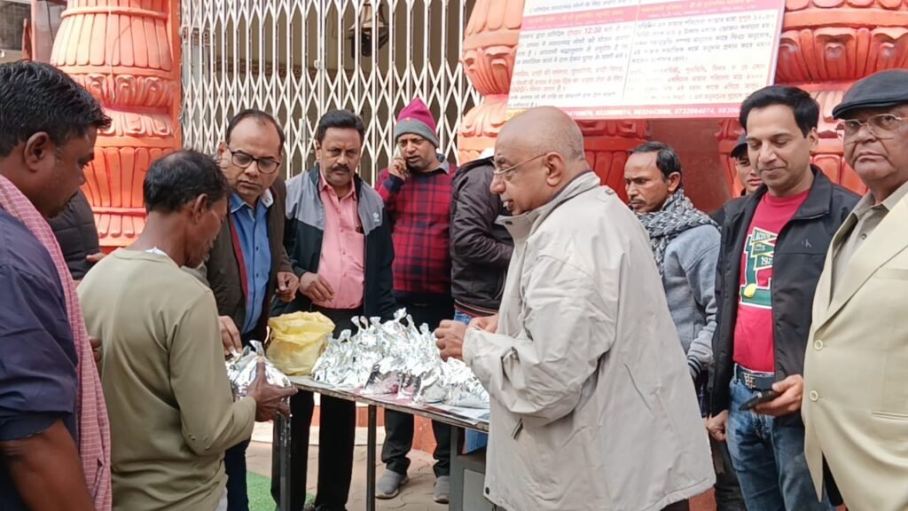 संस्कार संस्था की अनूठी पहल: 5 रुपये में भरपेट भोजन 2 5 rupees full meal sanskaar organisation initiative asansol