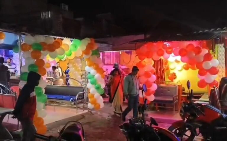 रेड लाइट एरिया दिशा में धुमधाम से किया गया नववर्ष की स्वागत 1 IMG 20250101 115247