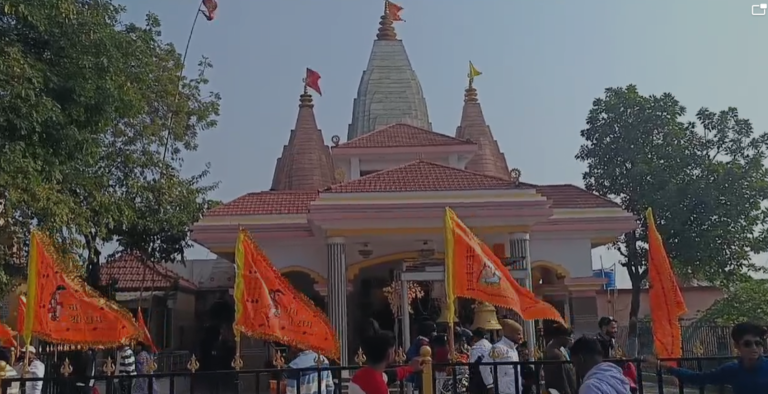 নববর্ষে মা ঘাঘর বুড়ির দর্শনে উপচে পড়া ভিড় 1 Screenshot 2025 01 01 120832