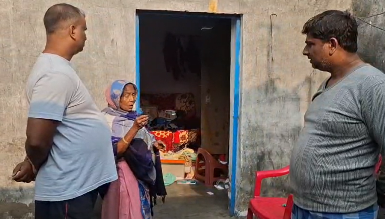 আড়াই বছর পর আবারও চুরি আতঙ্ক! কুনুস্তোড়িয়ায় এক রাতে ৪ বাড়িতে হানা 1 Screenshot 2025 01 07 132843