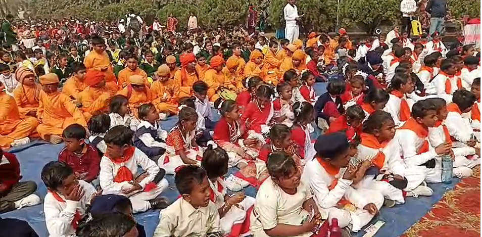 আসানসোলে মহাধুমধামে স্বামী বিবেকানন্দের ১৬৩তম জন্মজয়ন্তী উদযাপন! 3 Screenshot 2025 01 12 135307