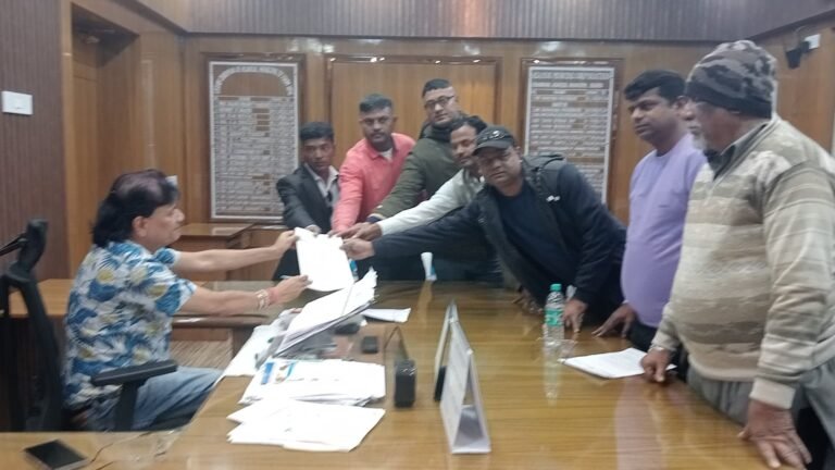 asansol congress questions mayor 2025