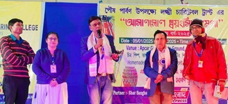 संजय सिन्हा ने किया 'स्वयं सिद्धा मेले' का उद्घाटन, हस्तशिल्प कलाकारों को बढ़ावा देने की अपील 1 dc0504bb a8b5 4613 bd5d 395b23e899e1