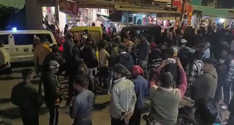 নিতুরিয়ায় সড়ক দুর্ঘটনায় একের মৃত্যু: ক্ষতিপূরণ দাবিতে পথ অবরোধ 1 nituria accident