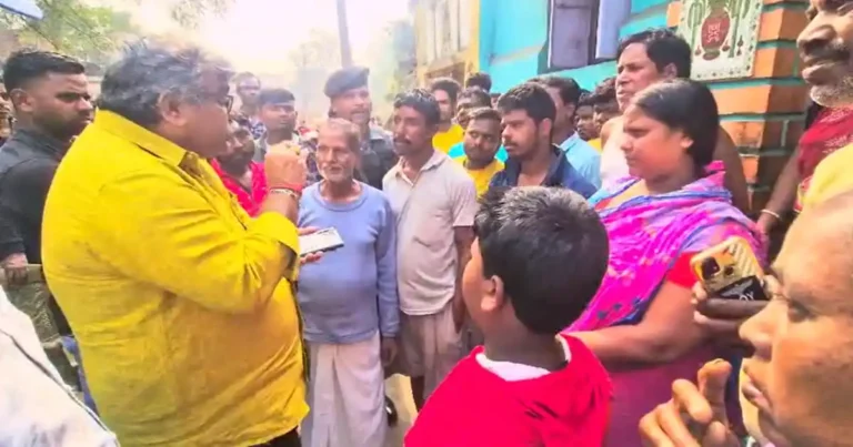 কুম্ভ মেলায় প্রাণ হারানো আসানসোলের বিনোদ রুইদাসের পরিবারের পাশে জিতেন্দ্র তিওয়ারি 1 jitendra tiwari