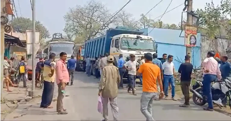rupnarayanpur road blocked