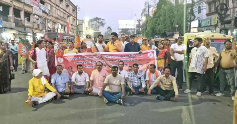 আসানসোলে বিজেপির তীব্র আন্দোলন, হিন্দুদের নিরাপত্তা নিয়ে প্রশ্ন! 1 bjp protests asansol hindu safety