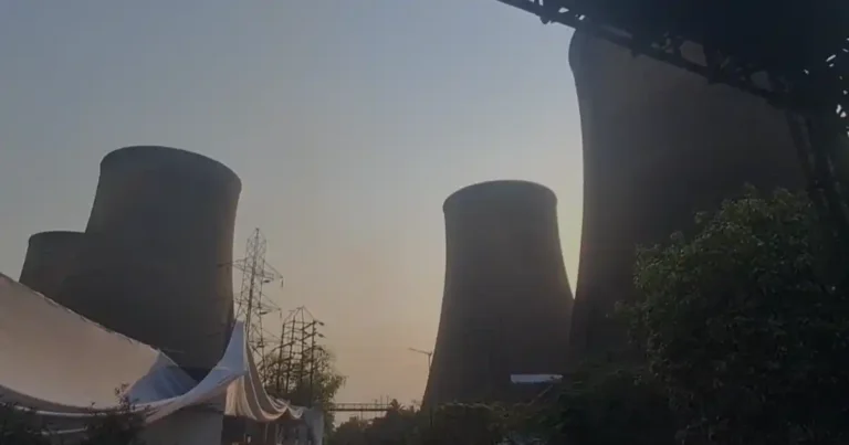 আধুনিকীকরণের পথে বার্নপুর, ধ্বংস হচ্ছে ১৯৩৬ সালের স্টিল প্ল্যান্ট টাওয়ার 1 isco tower