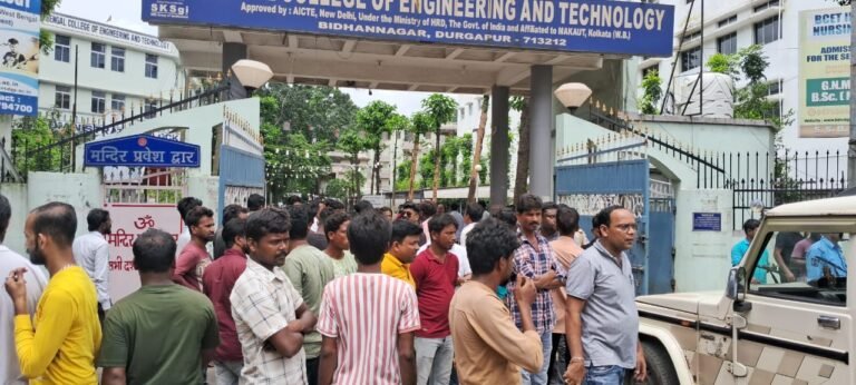 BCET. चौथे माले से गिरकर मजदूर की मौत, मुआवजे की मांग पर हंगामा 1 1