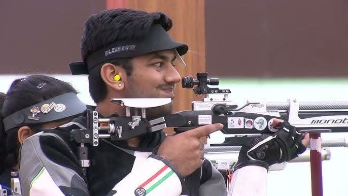 आसनसोल के अभिनव का दम, लहराया परचम, एशियन चैंपियनशिप में जीता गोल्ड 1 WhatsApp Image 2025 08 22 at 4.48.10 PM