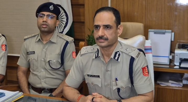 a33554c1 e474 4b0a a00c c7163a94036b