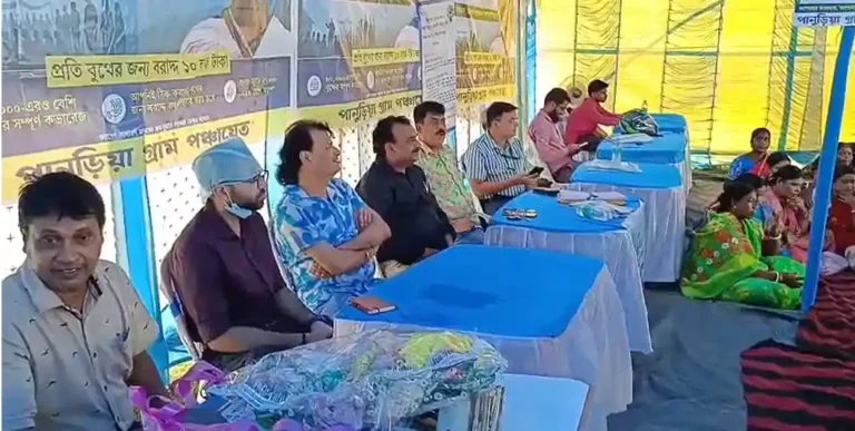 बाराबनी के पानूडिया में ‘पाड़ा पाड़ा समाधान’, सड़क और पानी की उठी गूंज 1 ezgif 1443154eb58a35