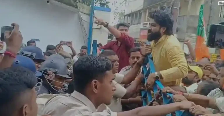 ezgif 3264113dbf74ee