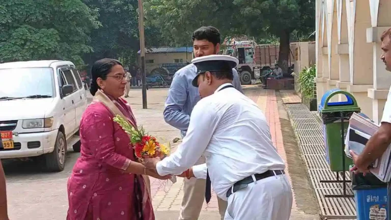 ezgif 33c1ee200334b5