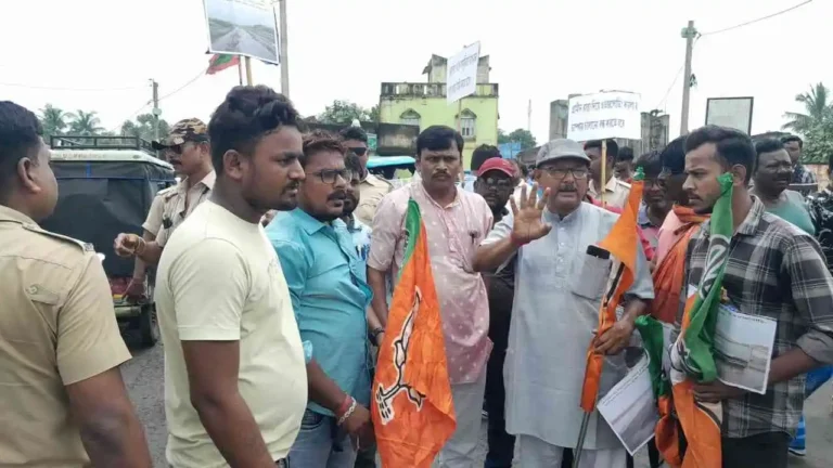 ezgif 47bca6cc059c43