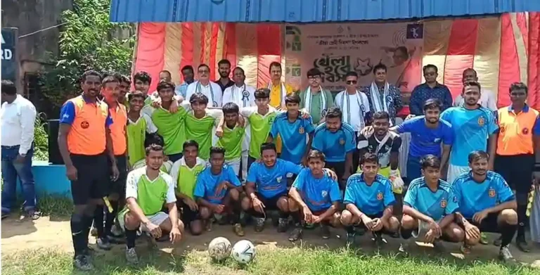 आसनसोल में ‘खेला होबे दिवस’ का धमाकेदार आयोजन, खेल संस्कृति को मिला नया आयाम 1 ezgif 52296ae56ba5cc