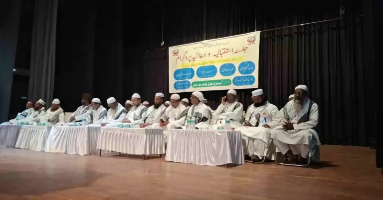 ezgif 583c158e8fb284