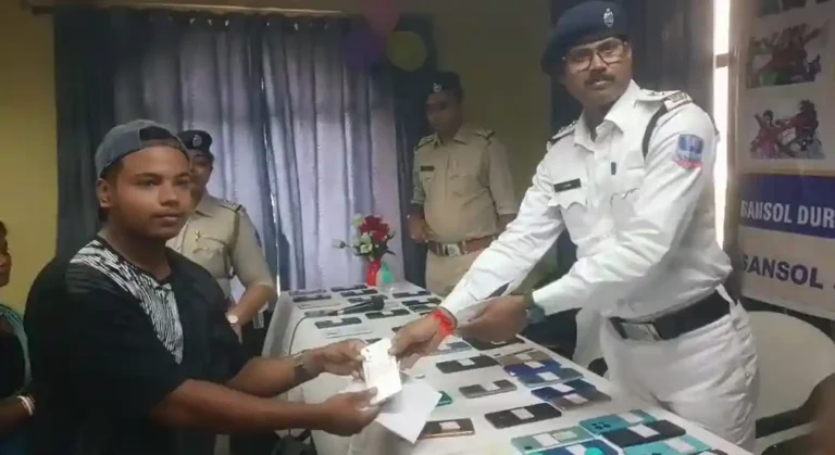 ezgif 62d35046ab7115