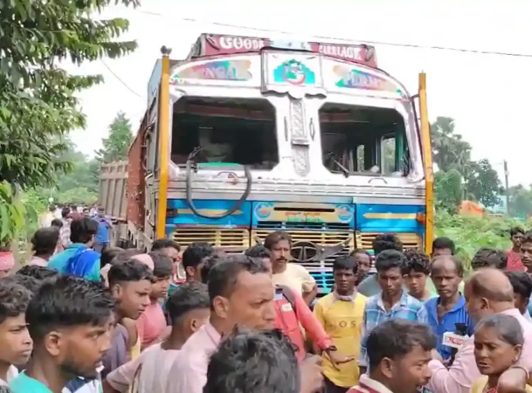 ezgif 63f4d5288d273d