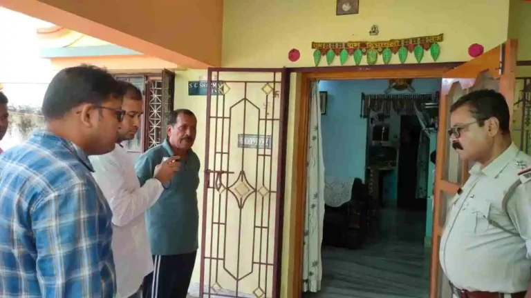 রূপনারায়ণপুর চুরি কাণ্ডে ফরেনসিক রিপোর্টে বিস্ফোরক তথ্য! 1 ezgif 69c0ba02d5c017