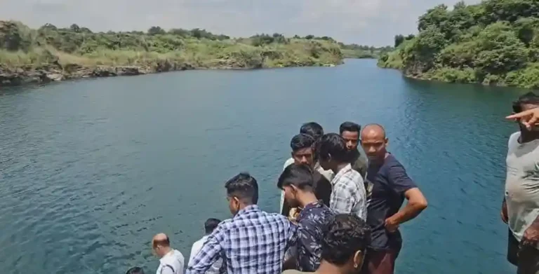 সেলফি জোন থেকে মৃত্যুকূপে: ভানোরা খনিতে দুই ছাত্রের মর্মান্তিক পরিণতি 1 ezgif 7b0dde772cdad1