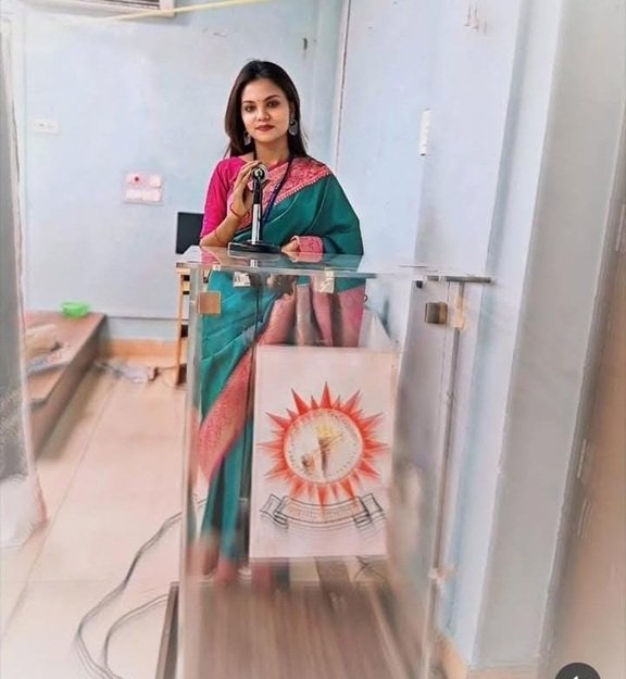 तेज रफ्तार ट्रक ने छीन ली KNU छात्रा की जिंदगी 1 9 1