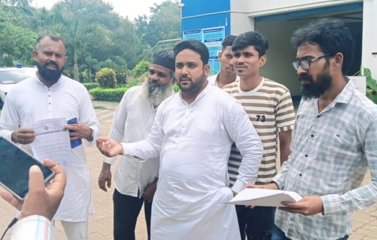 ЁЯМЯ ржкрж╢рзНржЪрж┐ржо ржмрж░рзНржзржорж╛ржирзЗ ржЙрж░рзНржжрзБ ржнрж╛рж╖рж╛ржХрзЗ рж╕рзНржерж╛ржпрж╝рзА рж╕рзНржмрзАржХрзГрждрж┐рж░ ржжрж╛ржмрж┐рждрзЗ ржПржЖржЗржПржоржЖржЗржПржо рж╕рж░ржм 1 b079ac44 efca 464f a333 6d8941042a54