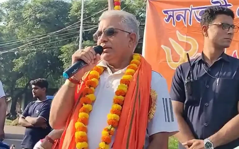 ezgif 3e1716ea5e65df