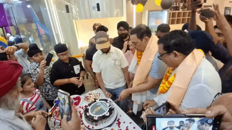 ezgif 5815852d1703cd