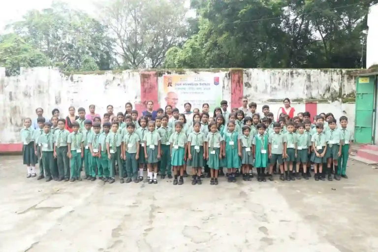 ডিসেরগড়ে ইসিএল-এর উদ্যোগে শিশুদের হাতে আঁকা স্বপ্নের ছবি 1 ezgif 58b275f88936df