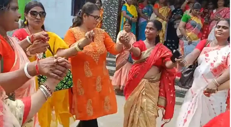 ezgif 7966fbef914296