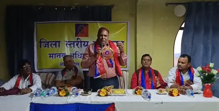 आसनसोल में ह्यूमन राइट्स मिशन की बैठक, मानवाधिकार जागरूकता पर जोर 1 ezgif 7ed7b84ede36ad