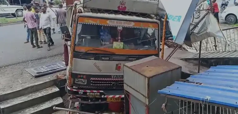 ezgif 81c0d977154bcc