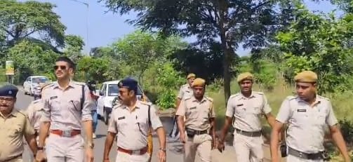 EXCLUSIVE : बहन के कारण गिरफ्तार हुआ दुर्गापुर गैंगरेप का मुख्य आरोपी, फरार भाई को ढूंढ़ने में की पुलिस की मदद 2 1 18