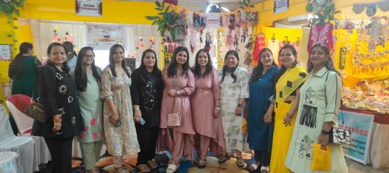 নিয়ামতপুরে দীপাবলি মেলা: আত্মনির্ভরতার বার্তা নিয়ে আলো ছড়াল নারীরা! 1 4f42a7a3 73bf 43a8 9950 00e0c5d1ba84