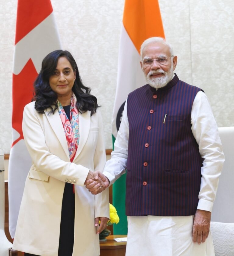 ЁЯЧЮя╕ПрджреЗрд╢-рджреБрдирд┐рдпрд╛ рдХреА рдЕрд╣рдо рдЦрдмрд░реЗрдВ: рдПрдХ рдирдЬрд░ рдореЗрдВред (NEWS BULLETIN 436) 1 9 5