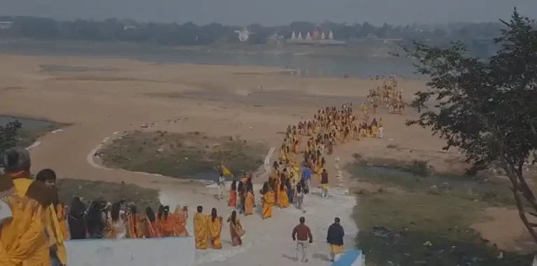 ezgif 2db9b3df460da257