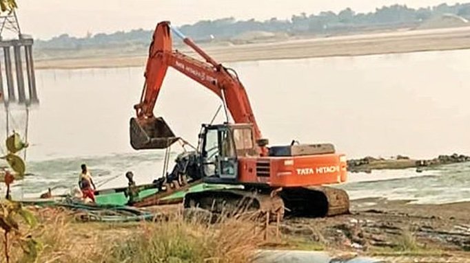 WhatsApp Image 2025 12 17 at 5.56.32 PM