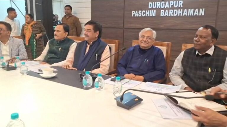 WhatsApp Image 2025 12 22 at 19.10.32