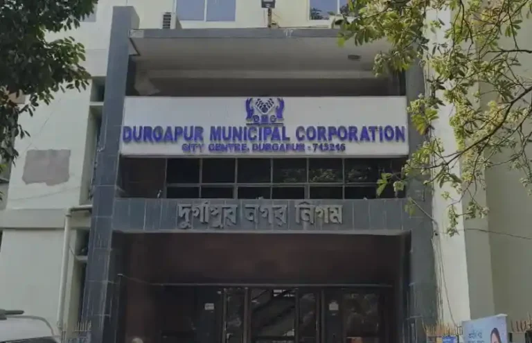 ezgif 695f344f31ff8ee6