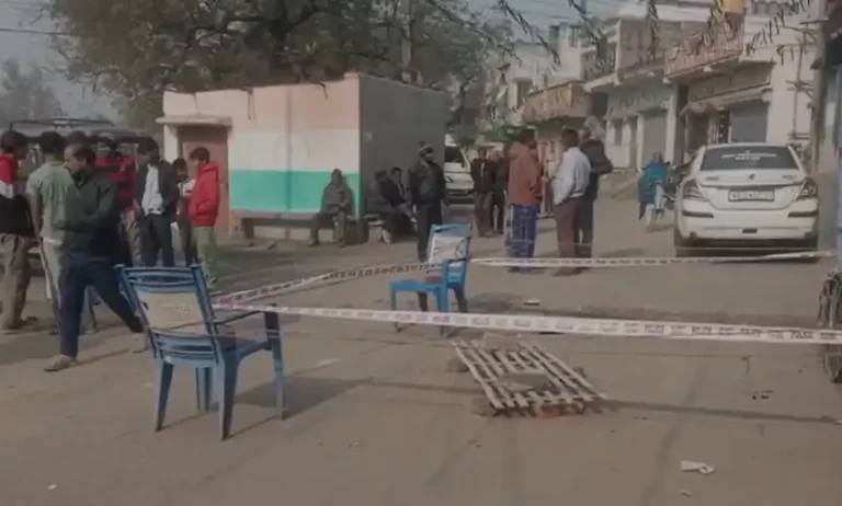 আসানসোলে ভোররাতে যুবকের রহস্যমৃত্যু, গুলি না কি নৃশংস আঘাত? 1 ezgif 1474ebcb2899b81f