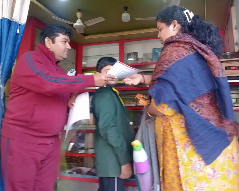 আসানসোল উত্তরে ‘চায়ে চর্চা’, সরকারের বিরুদ্ধে তোপ কৃষ্ণ প্রসাদের 1 3580b463 ef67 4314 8122 72d49b02e3d9