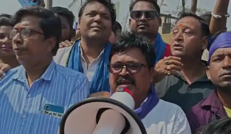 ezgif 69502fe756f21bb1